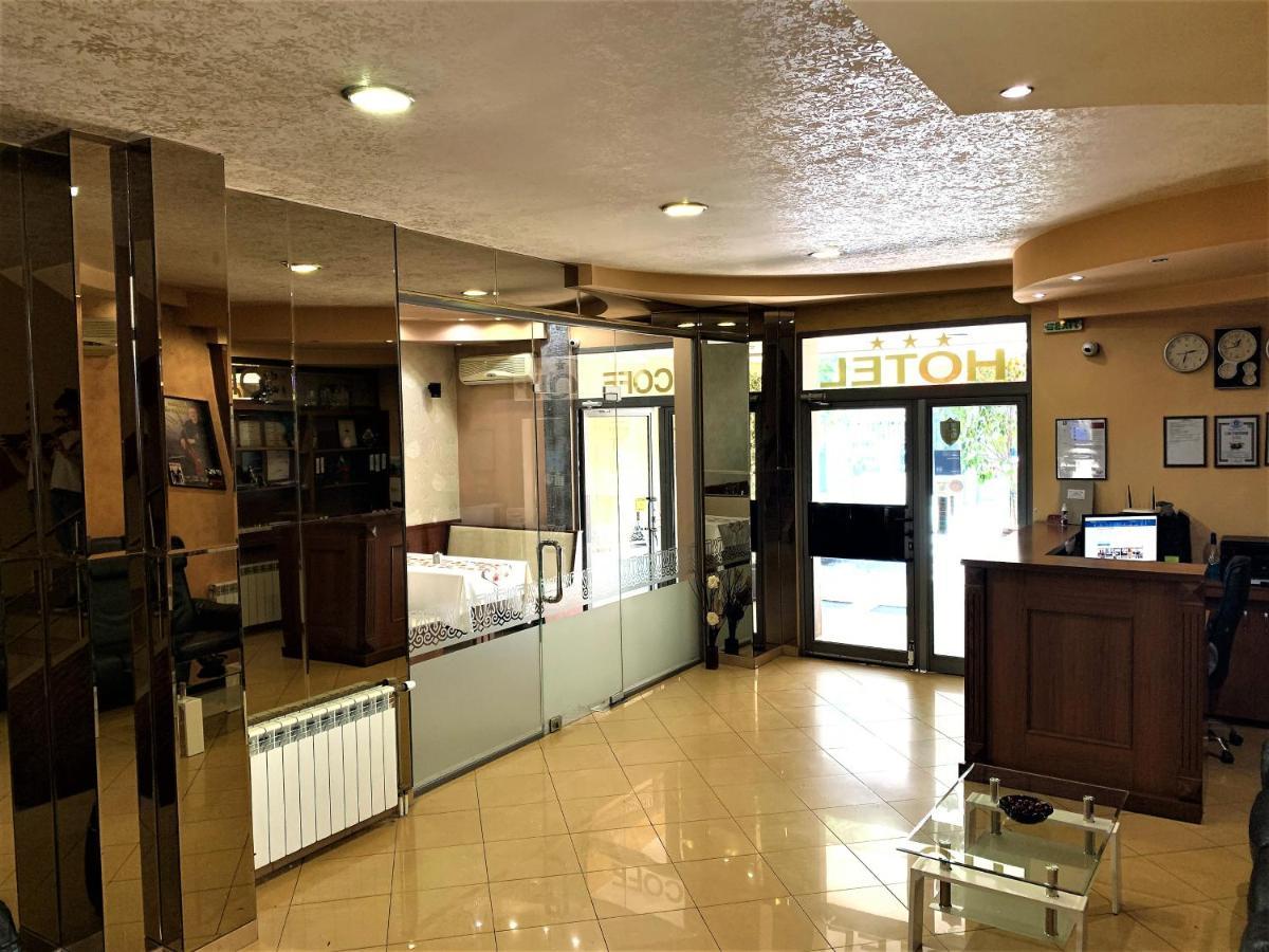 Hotel Trayana Stara Zagora Exterior photo