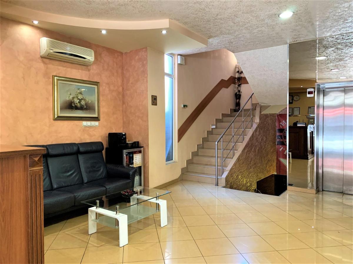 Hotel Trayana Stara Zagora Exterior photo